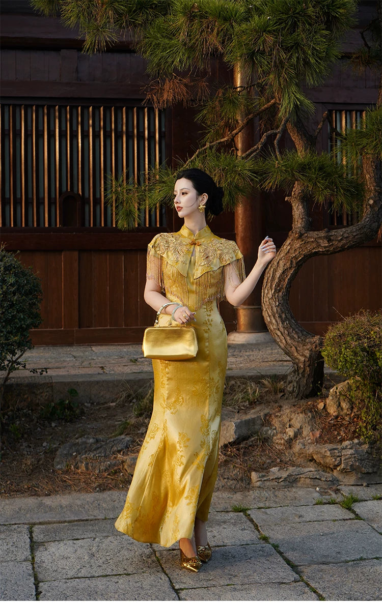 Zhiye jinchan new chinese fishtail cheongsam mulberry silk bead embroidered tassel cloud shoulder dress fabric and bead detail