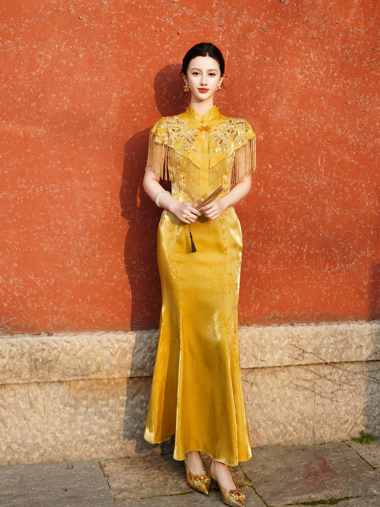 Zhiye jinchan new chinese mulberry silk bead embroidered tassel cloud shoulder fishtail dress cheongsam for women front view