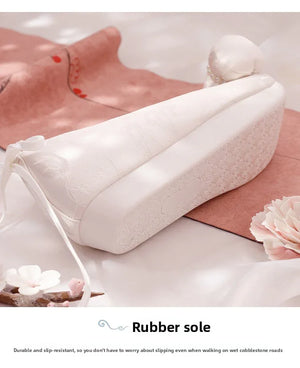 White Hanfu Shoes – Women's Tang-Style Green Cloud-Toe Shoes with Subtle Pattern - Yandan_Hanfu