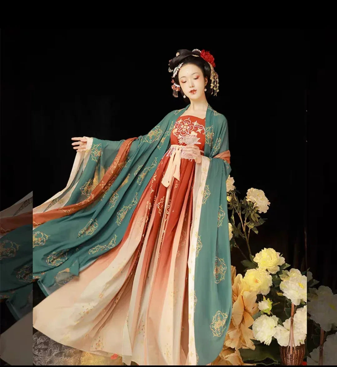 Tan dynasty embroidered hanfu dress - Yandan_Hanfu