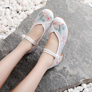 Qing Plum | Embroidered Hanfu Shoes - Yandan_Hanfu
