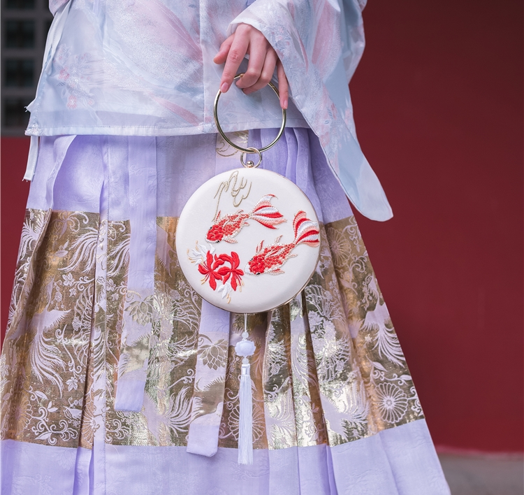 Hanfu\qipao embroidered hard shelled bag - Koi - Yandan_hanfu_china
