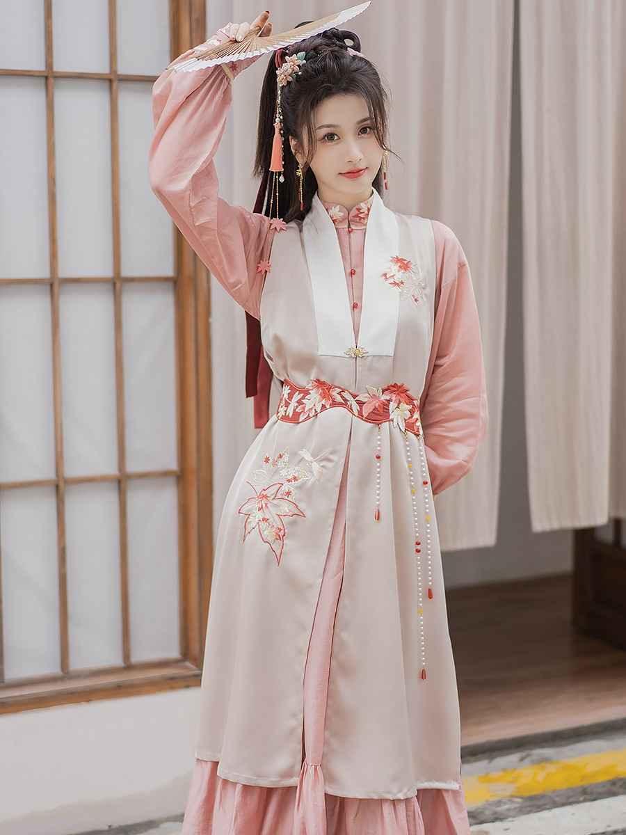 Ming Dynasty | Pink Modern Hanfu Dress / L Ming Dynasty | Pink Modern Hanfu Dress / L