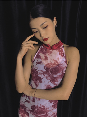 Red Dance Qipao/Cheongsam Chinese Dance Costume Featuring an elegant display of an array of items including a Green Qipao dress, a modern Qipao shirt and a sexy Cheongsam, this collection presents a blend of traditional and modern styles. The modern Cheongsam dress, along with the Cheongsam modern top, redefines traditional aesthetics with a contemporary twist. Adding an element of allure is the sexy Cheongsam lingerie, complemented by a Cheongsam shirt in comfortable fabric.