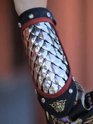 Gold and silver dragon-scale arm guard color options for Ming-inspired Hanfu styling