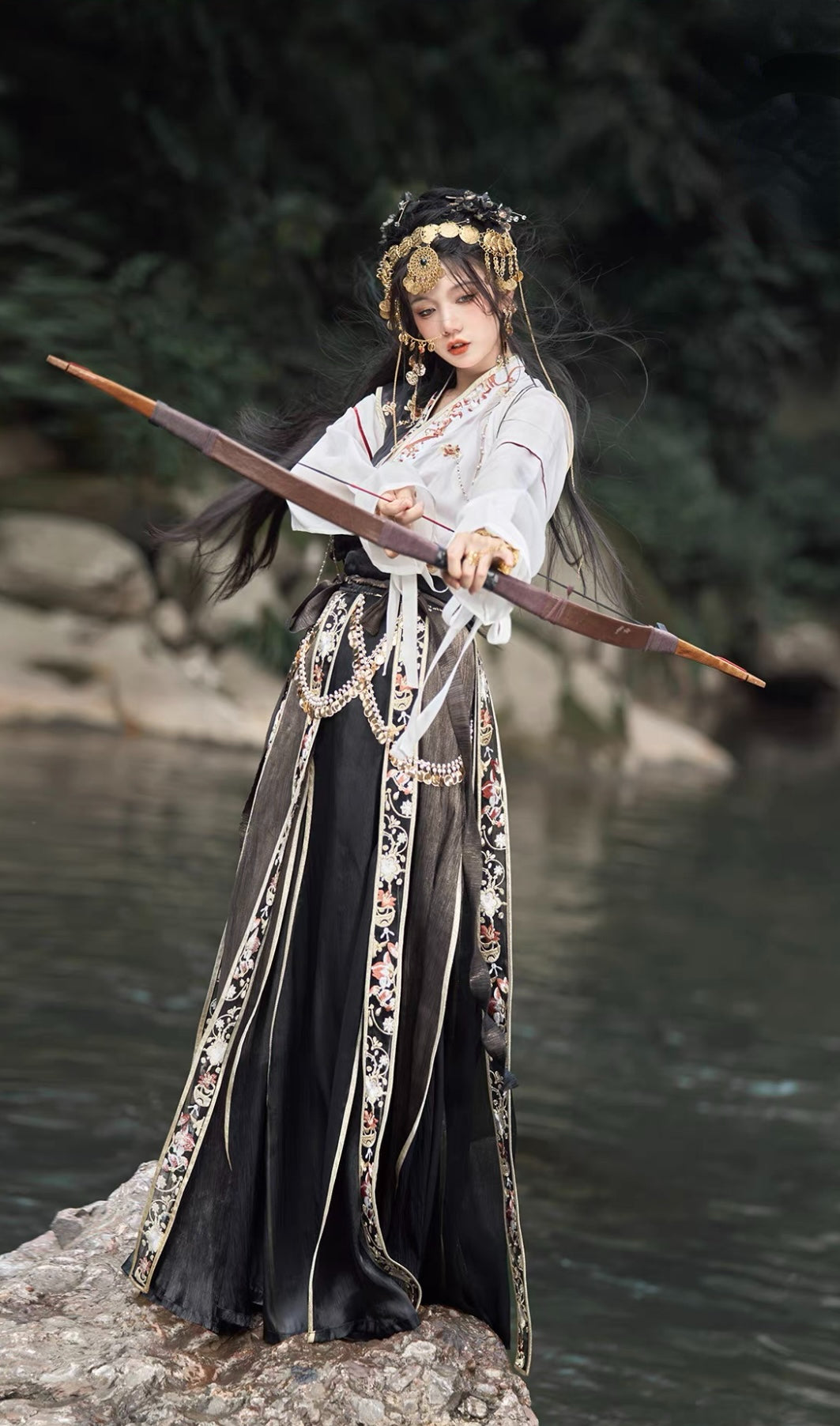 Step into the refined world of Tang Dynasty elegance with our Hanfu Daily Tear Skirt Black Women's Suit. Crafted to perfection, this ensemble embodies the essence of traditional Chinese fashion, offering a blend of sophistication and modern flair.From classic hanfu dresses to stylish shirts and accessories, our selection caters to every fashion enthusiast.