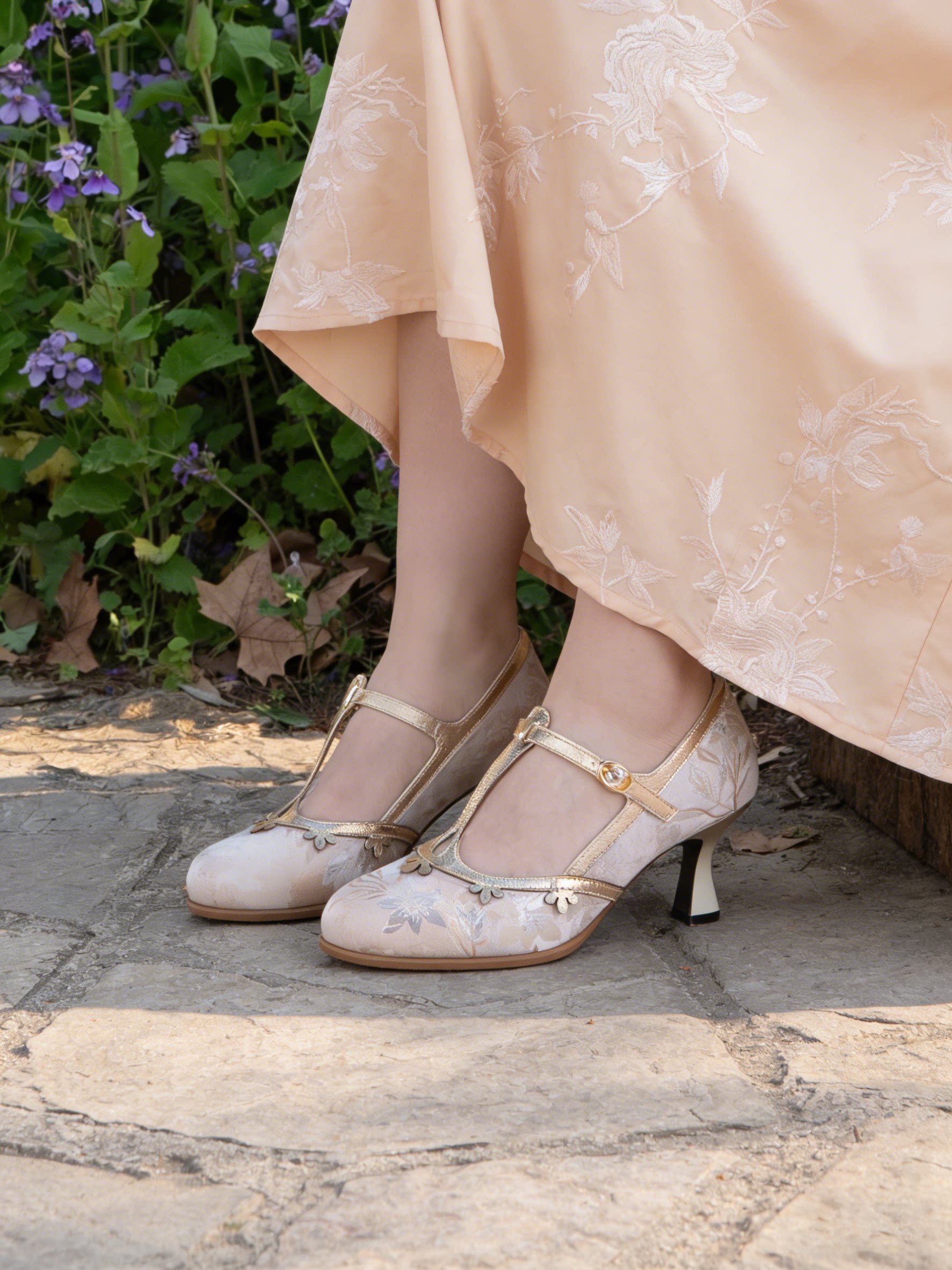 6cm high heel mary jane shoes beautiful not tired feet retro republic of china style cheongsam t belt wine glass heel

