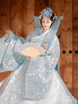 Ancient korean court wedding hanbok suit traditional women dress for bridal wedding side view