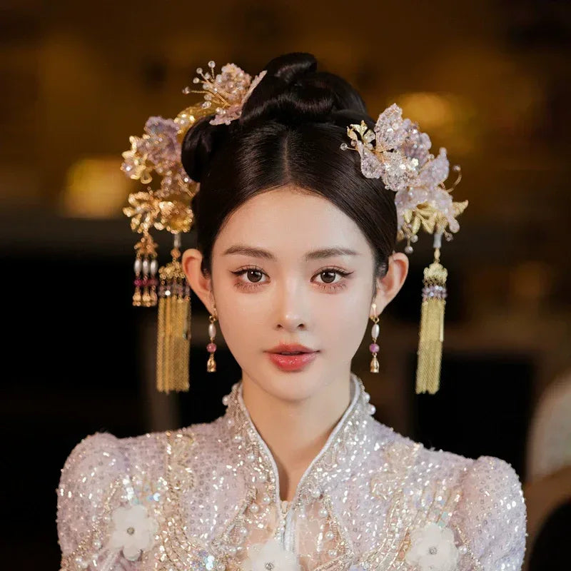 Authentic blush pink chinese bridal hairpin handmade floral headpiece set for hanfu qipao wedding standing front