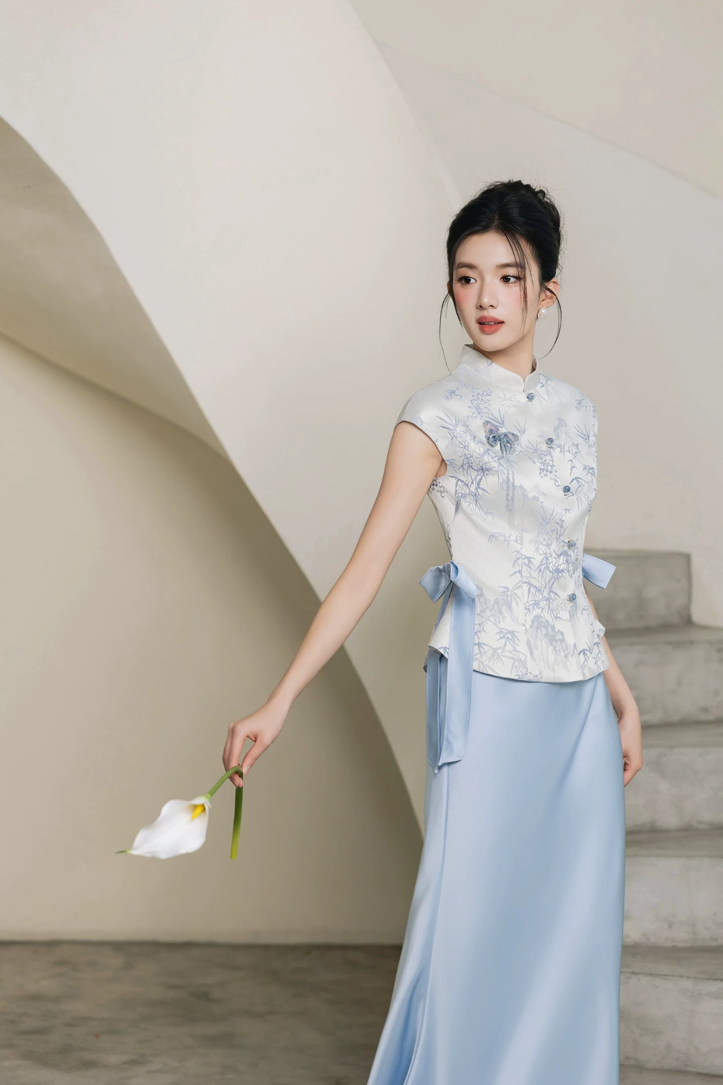 Authentic cheongsam qipao set white 3d floral sleeveless top light blue high waist mermaid skirt modern elegant for women standing front