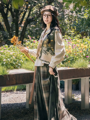 Authentic winter trio new chinese outfit knit bijia and skirt set hanfu inspired for winter layering standing front