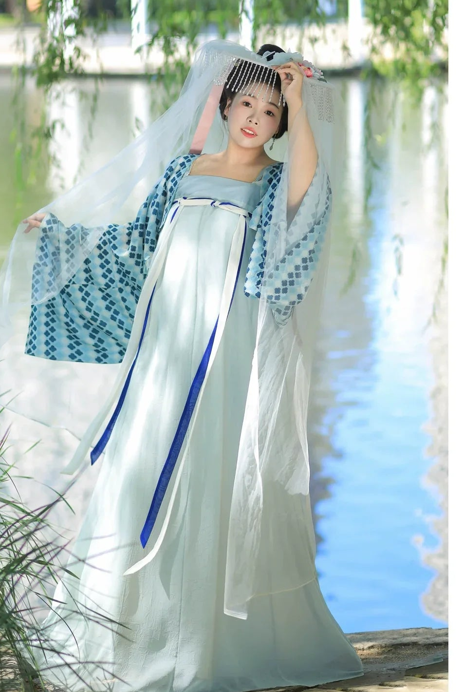 Bicheng famen temple inspired tang style hanfu plus size qi xiong set for autumn daily wear back view