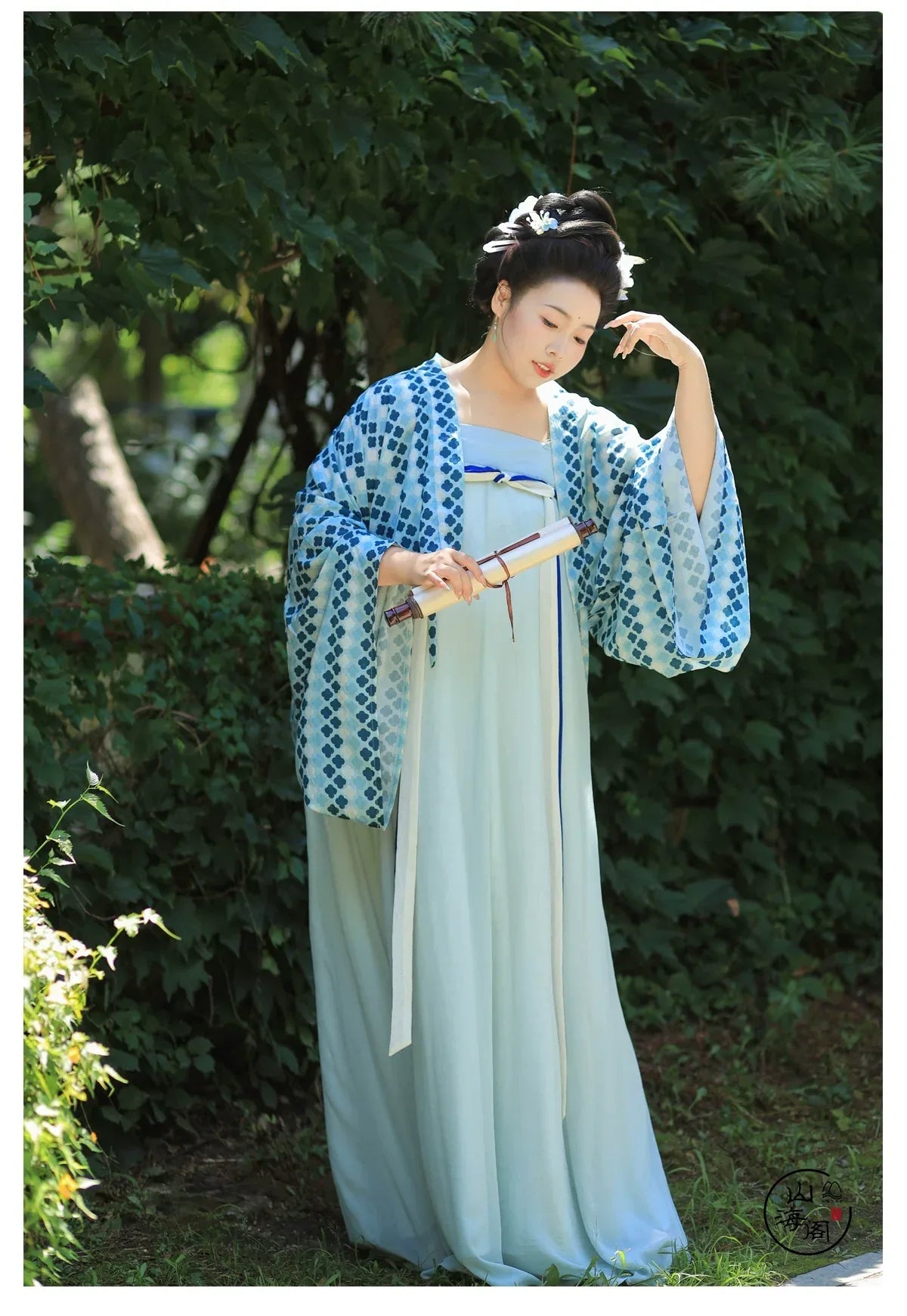 Bicheng tang style qi xiong set plus size famen temple inspired hanfu for autumn women fabric detail