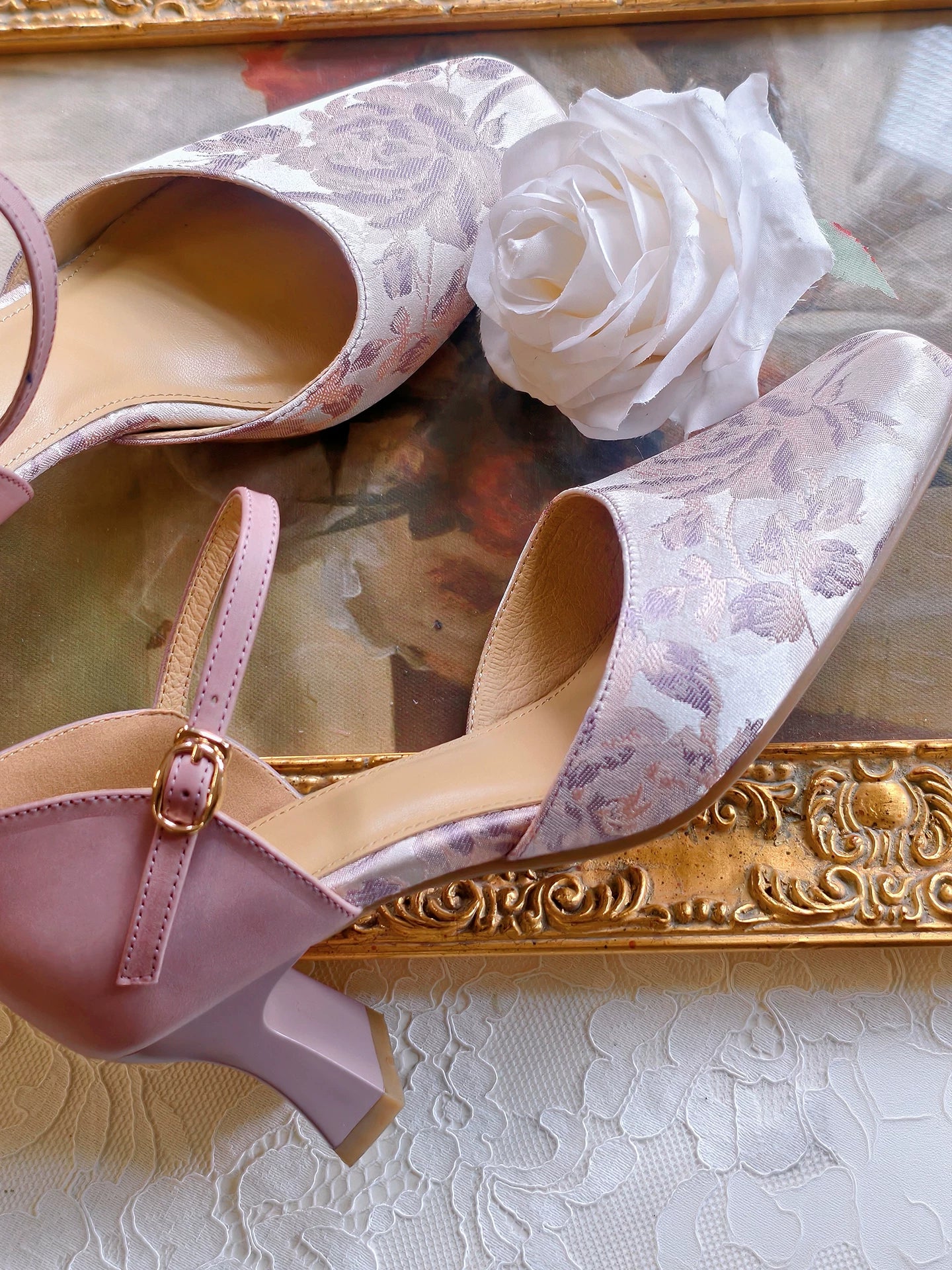  Chinese style wedding bridal cheongsam heels pink lace floral t strap stiletto pumps for qipao and hanfu for women lace detail