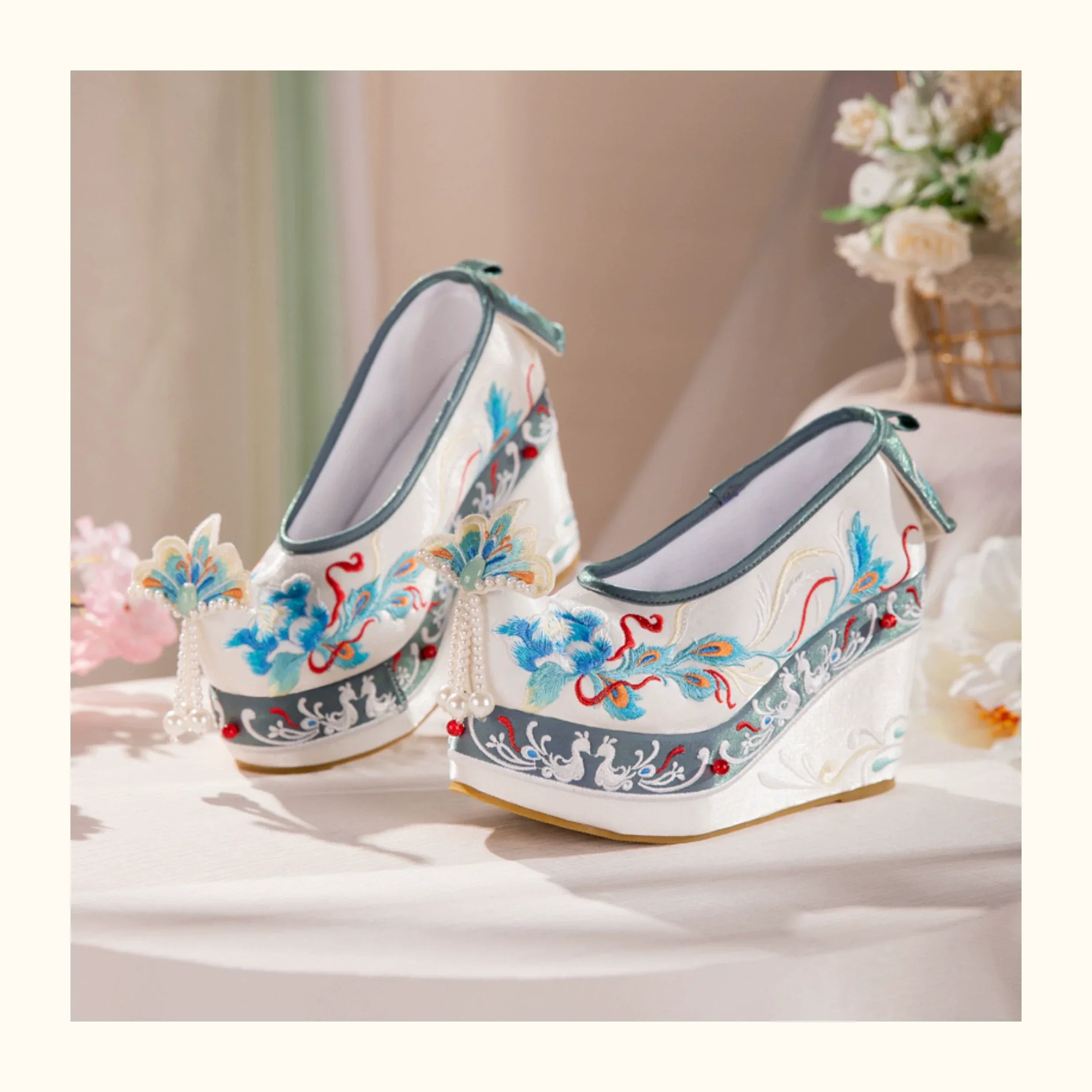 Complete blue hanfu shoes set women tang style cloud toe embroidered flats with 10cm lift for spring autumn full length view