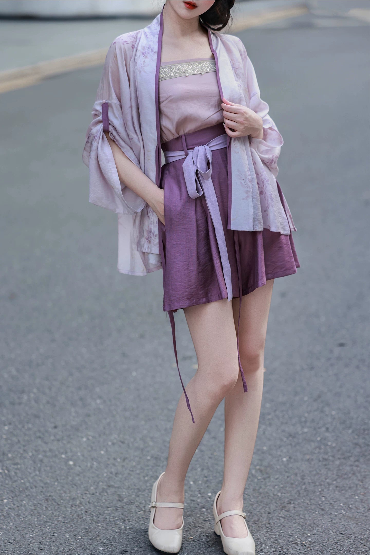 Complete dream wisteria fendai purple hanfu set tencel layered shirt tang beizi sling top and bottoms shorts full length view
