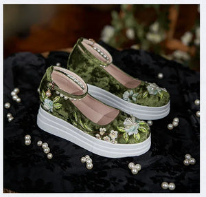 Complete mermaid tear jade lace hanfu shoe set embroidered traditional chinese flats with hidden wedge full length view