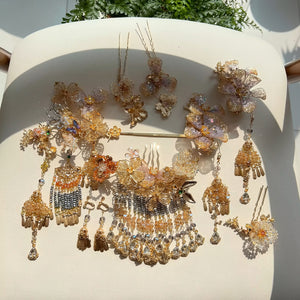 Complete new chinese xiuhe bridal set morning robe cheongsam with light flower hair accessories for bride full length view