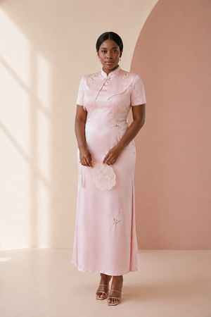 Complete plus size blush pink cheongsam set puff sleeve mandarin collar midi dress modern new chinese style full length view