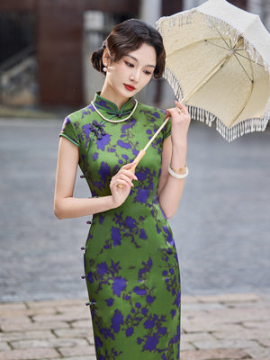 Complete silk cheongsam set olive green blue floral print mulberry silk short sleeve slim maxi dress vintage elegant qipao full length view

