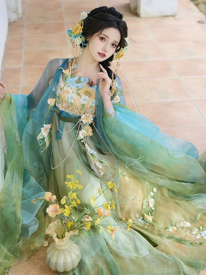 Elegant blue and green hanfu women large sleeve shirt embroidery spring and summer style for women side view