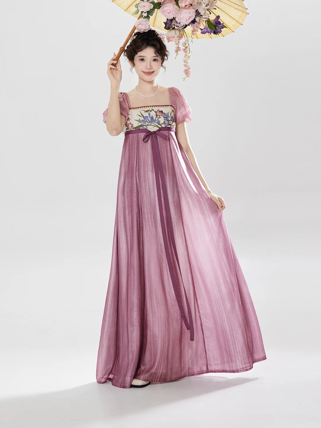 Elegant entering the curtain spring national style dress embroidered long dress with bubble sleeves for early spring side view

