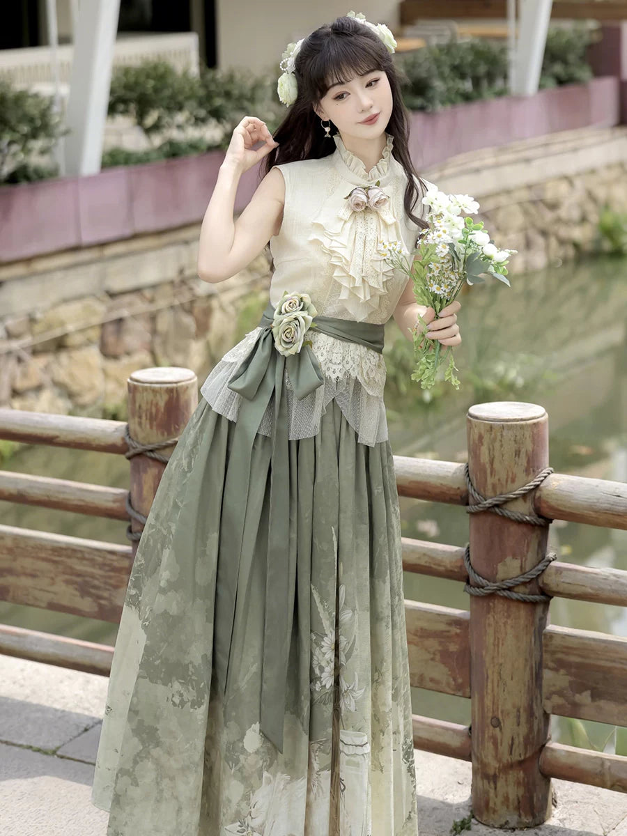  Elegant morning time new chinese hanfu set sleeveless top with half body long skirt han element suit for women side view

