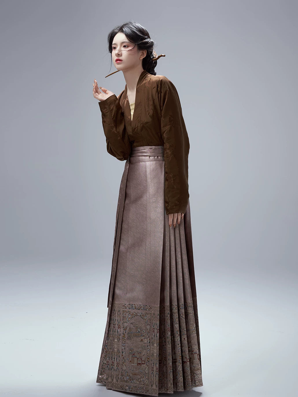 Elegant original ming dynasty hanfu set song jin dark jacquard plane sleeve with imitation flower horse dress for women side view