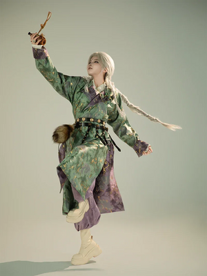 Elegant perilla leaf tang style hanfu reversible round collar robe unisex for daily wear side view
