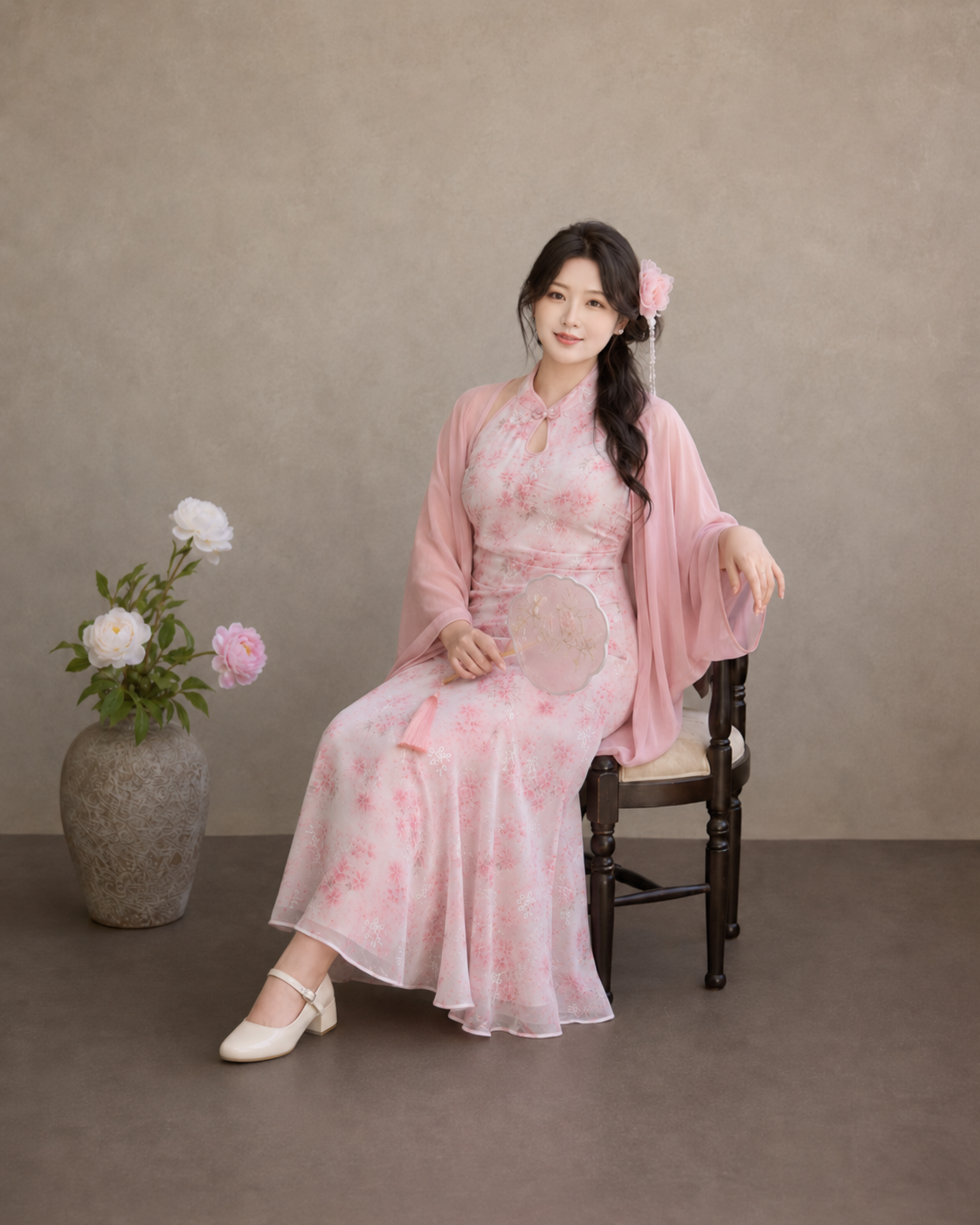  Elegant plus size pink cherry blossom floral cheongsam qipao dress with cape elegant new chinese style summer for curvy women side view