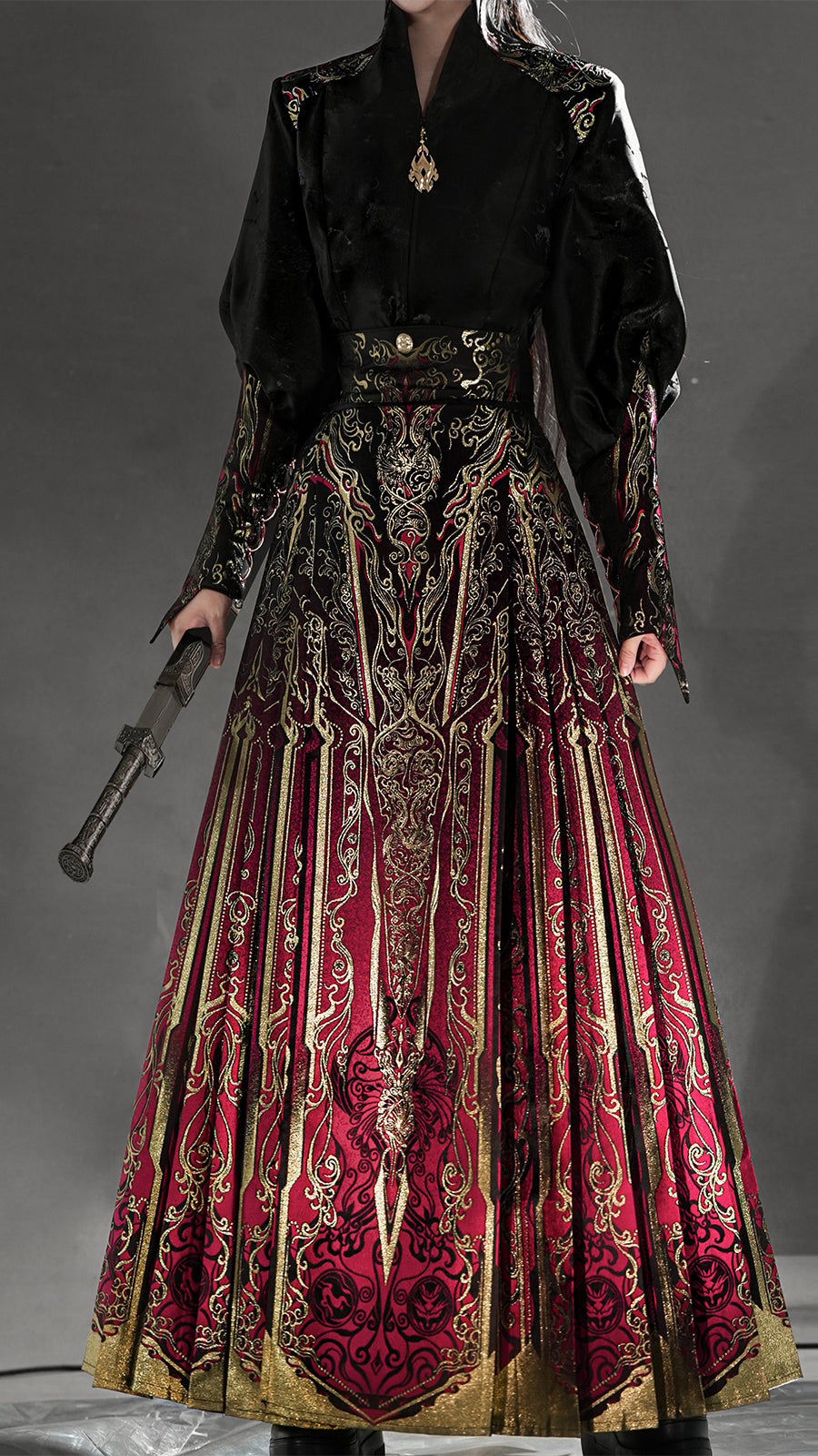 Red Gold Brocade Horse Face Skirt Set - Luxury Chinese Embroidered Hanfu Gold Brocade Waist Belt / 2XL Red Gold Brocade Horse Face Skirt Set - Luxury Chinese Embroidered Hanfu Gold Brocade Waist Belt / 2XL