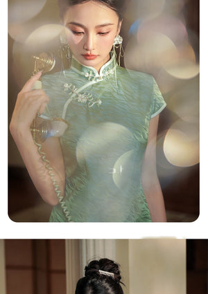 Elegant silk cheongsam qipao mint green mulberry silk short sleeve slim maxi dress with lace collar side slit vintage elegant style for women side view