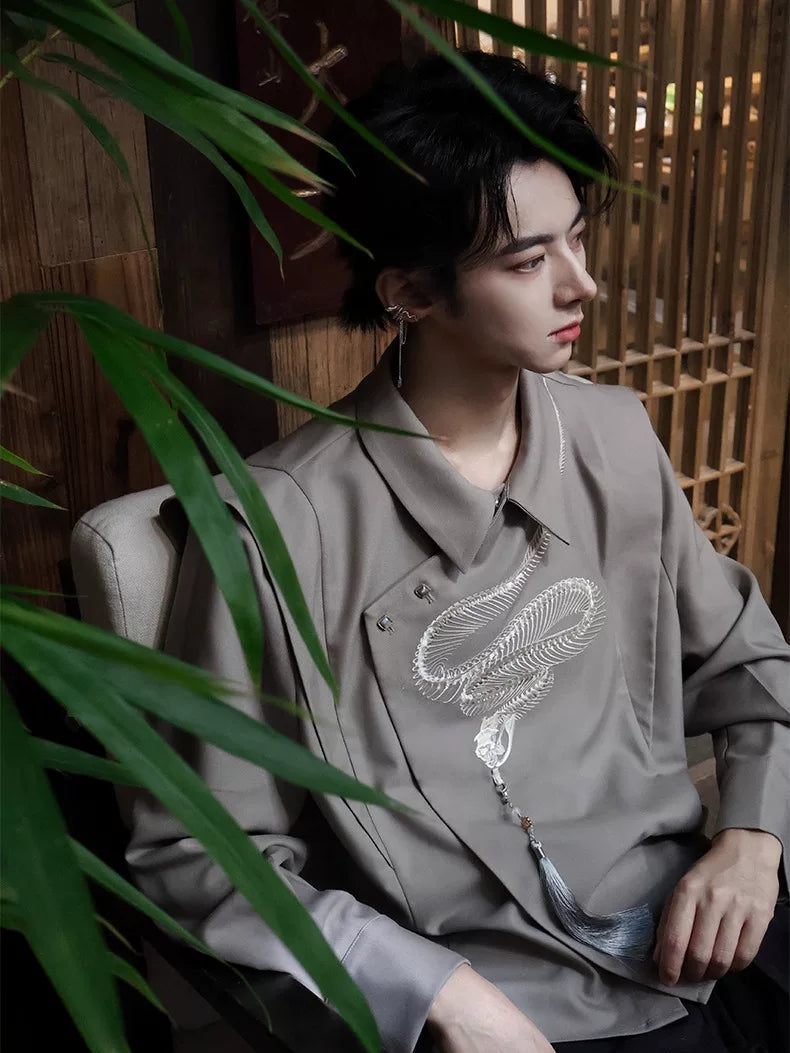 Elegant snake bone new chinese embroidered shirt heavy industry gender neutral style for men and women unisex side view