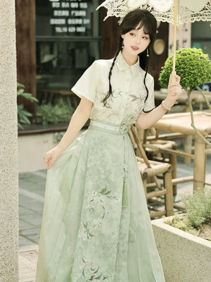 Green short sleeve hanfu summer embroidered horse face skirt set

