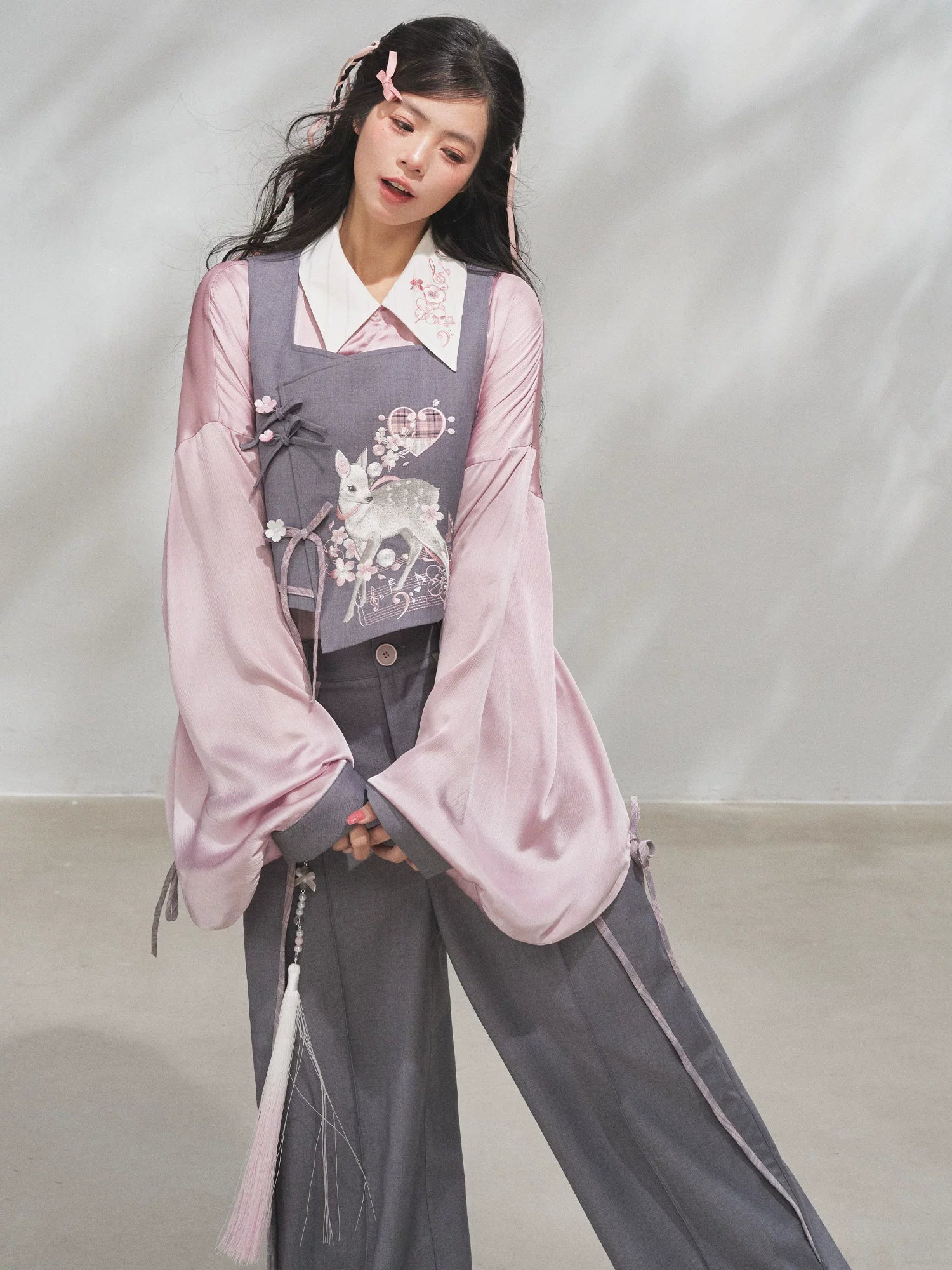 Grey toned cherry rhythm han element set improved bijia with pipa sleeve spring guofeng