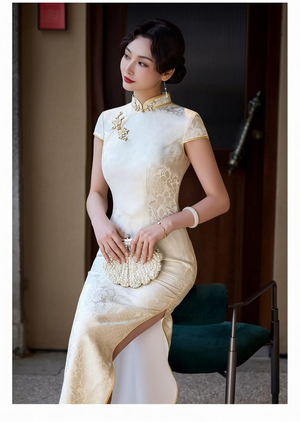 Modern elegant cheongsam ivory white short sleeve slim maxi qipao dress with side slit and mandarin collar for women fabric detail