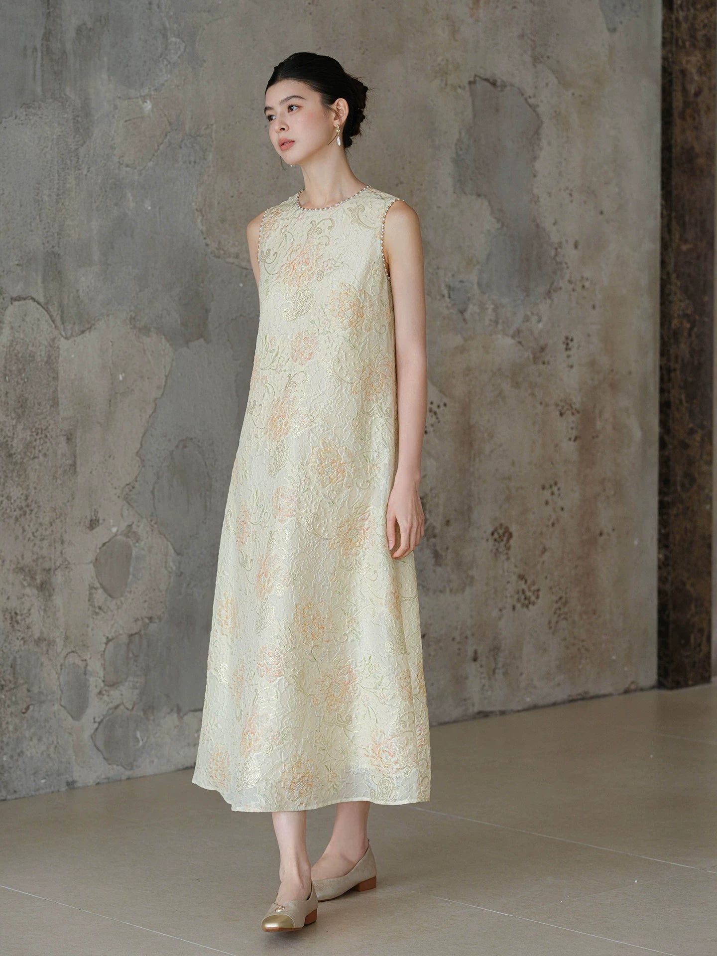 Mulberry silk new chinese style cheongsam floral texture a line pendulum dress for spring summer back view