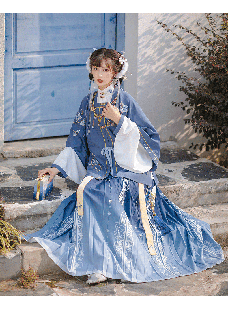 This elegant blue hanfu for women features flowing hanfu sleeves, intricate hanfu patterns, and classic hanfu layers. Perfect as a princess hanfu dress, fairy hanfu dress, or sexy hanfu, it’s inspired by Tang Dynasty hanfu and ideal for hanfu cosplay or hanfu dance styles. Available in plus size hanfu, it pairs beautifully with a chic hanfu skirt. Wondering where to buy hanfu? Explore our trusted hanfu shop for the best hanfu for sale options. 