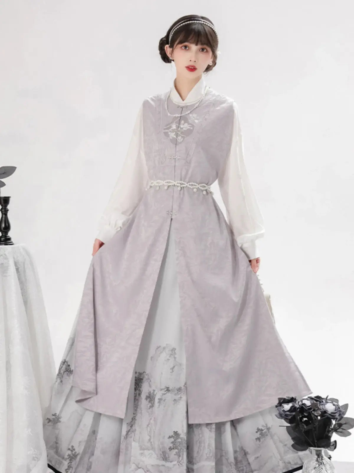 This purple hanfu for women features elegant hanfu sleeves, intricate hanfu patterns, and layered hanfu skirt designs. Perfect as a princess hanfu dress, fairy hanfu dress, or sexy hanfu, it’s inspired by Tang Dynasty hanfu and ideal for hanfu cosplay or hanfu dance styles. Available in plus size hanfu, it’s perfect for any occasion. Wondering where to buy hanfu? Visit our hanfu shop for the best hanfu for sale options.