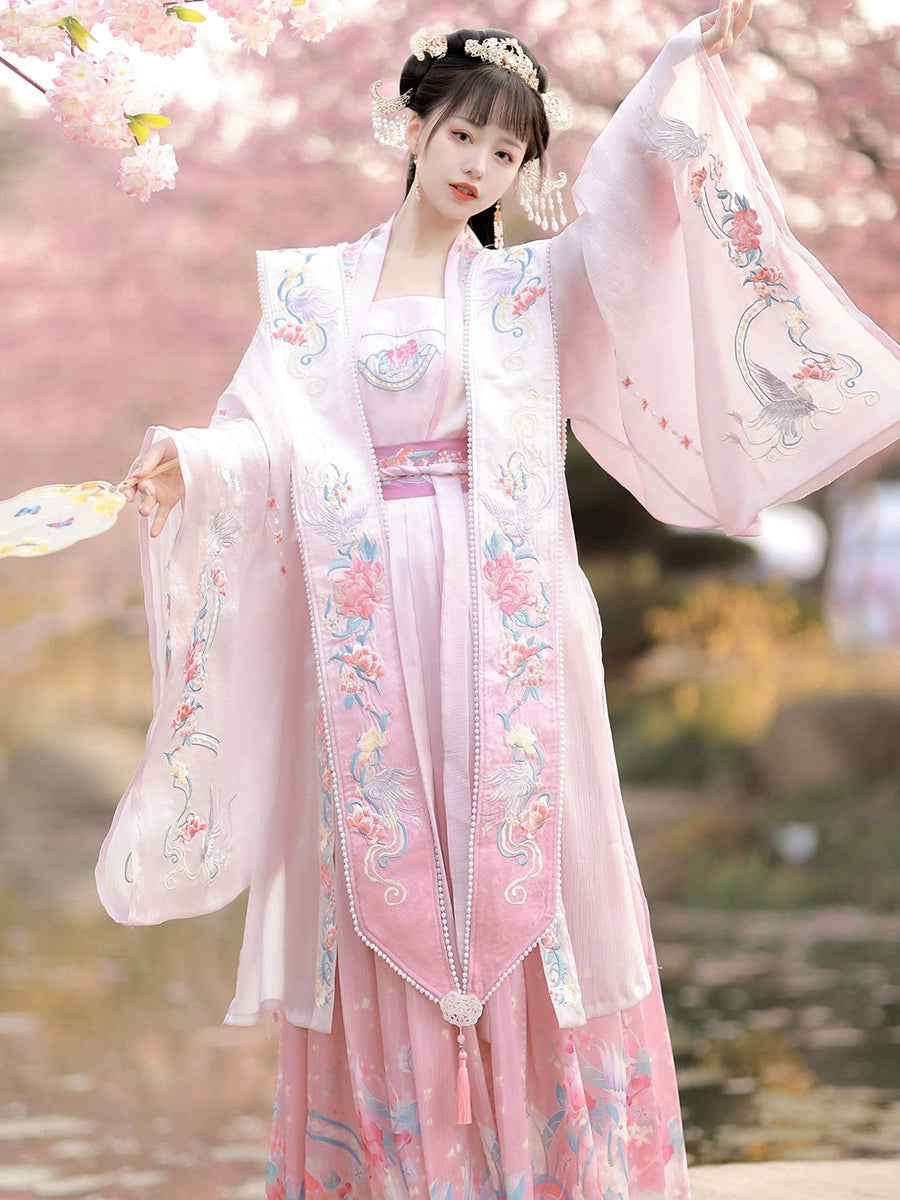 Song Dynasty Han pink Clothing Fairy Elegant Chinese Style Xiachu Ancient Clothing Spring and Autumn