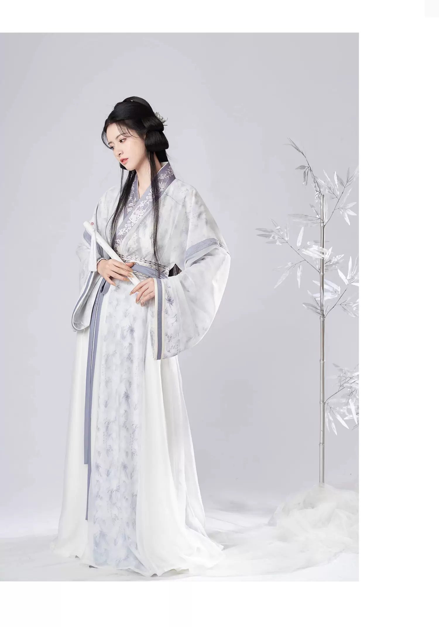 Ink Blue Jin Dynasty Hanfu Separates and 3-Piece Set - skirt or hem detail