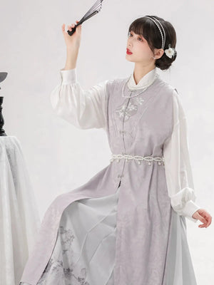 This purple hanfu for women features elegant hanfu sleeves, intricate hanfu patterns, and layered hanfu skirt designs. Perfect as a princess hanfu dress, fairy hanfu dress, or sexy hanfu, it’s inspired by Tang Dynasty hanfu and ideal for hanfu cosplay or hanfu dance styles. Available in plus size hanfu, it’s perfect for any occasion. Wondering where to buy hanfu? Visit our hanfu shop for the best hanfu for sale options.