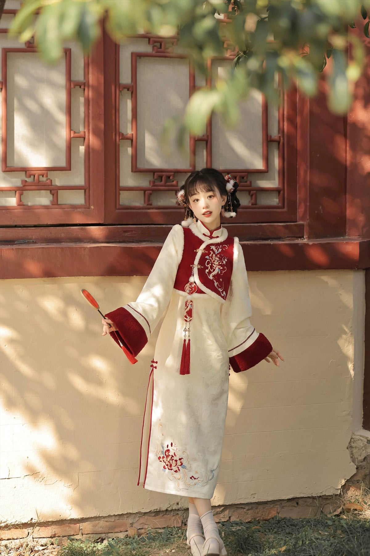 autumn and winter lolita spring dawn Chinese style short vest new year red robe long sleeve op cheongsam dress