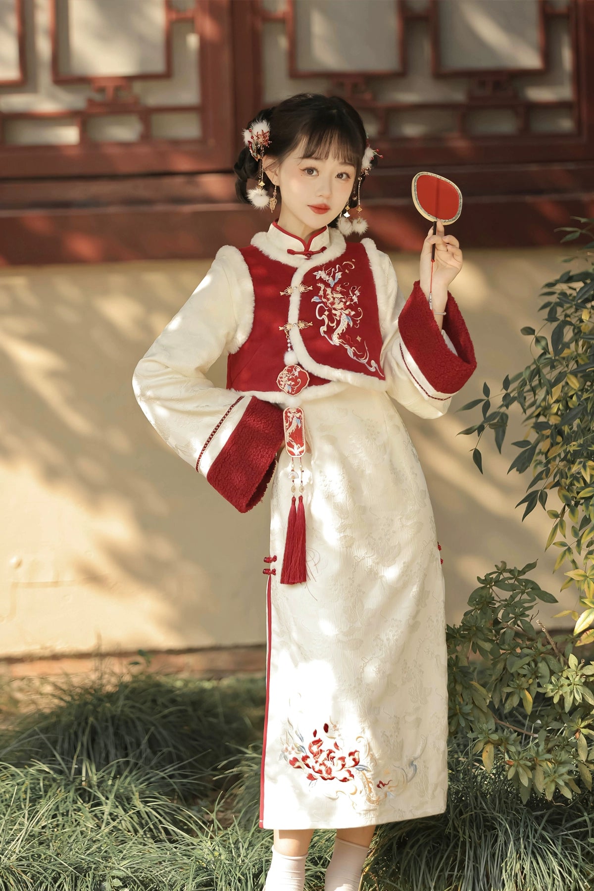 autumn and winter lolita spring dawn Chinese style short vest new year red robe long sleeve op cheongsam dress