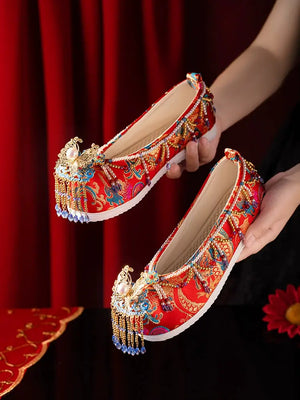 Step into elegance with our collection of Chinese wedding shoes, perfect for traditional and modern ceremonies. Featuring styles like Chinese laundry wedding shoes and wedding shoes Chinese laundry, these designs blend sophistication and comfort. For hanfu lovers, explore our beautiful hanfu shoes and Chinese hanfu shoes, crafted to complement any outfit with timeless charm.