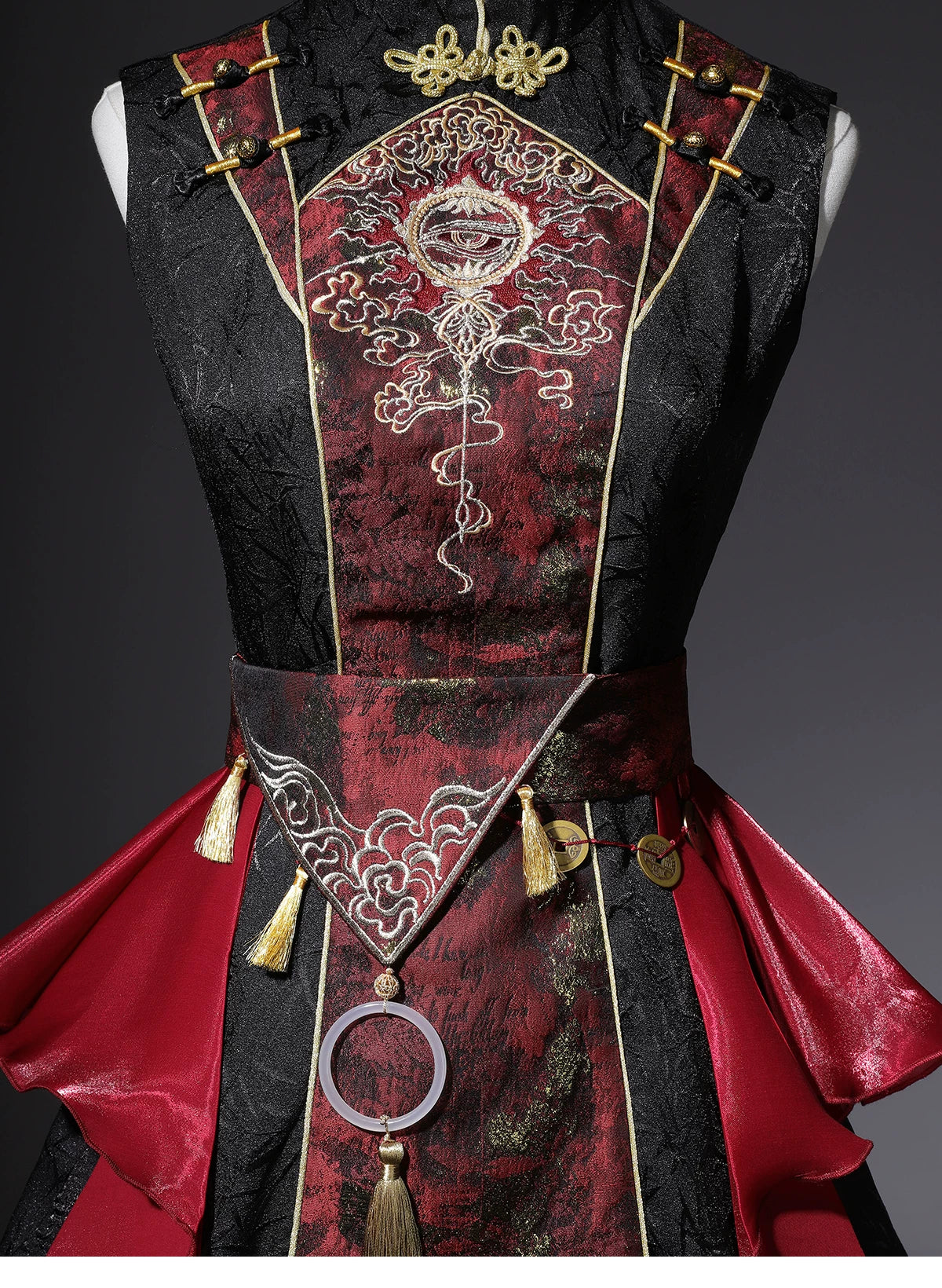 Gold-tone ornament and front brocade detail