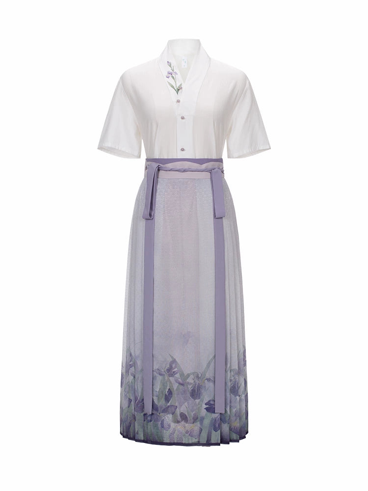 Discover a Purple modern hanfu with elegant hanfu sleeves, a stylish hanfu jacket, and timeless charm. Perfect for princess hanfu dress, fairy hanfu dress, or casual hanfu, it suits every hanfu woman. Pair with a hanfu shirt or wear it as a modern hanfu dress. Inspired by Ming Dynasty hanfu, it’s ideal for hanfu cosplay or as a cozy winter hanfu. Visit our hanfu shop for the best modernised hanfu and authentic blue hanfu.