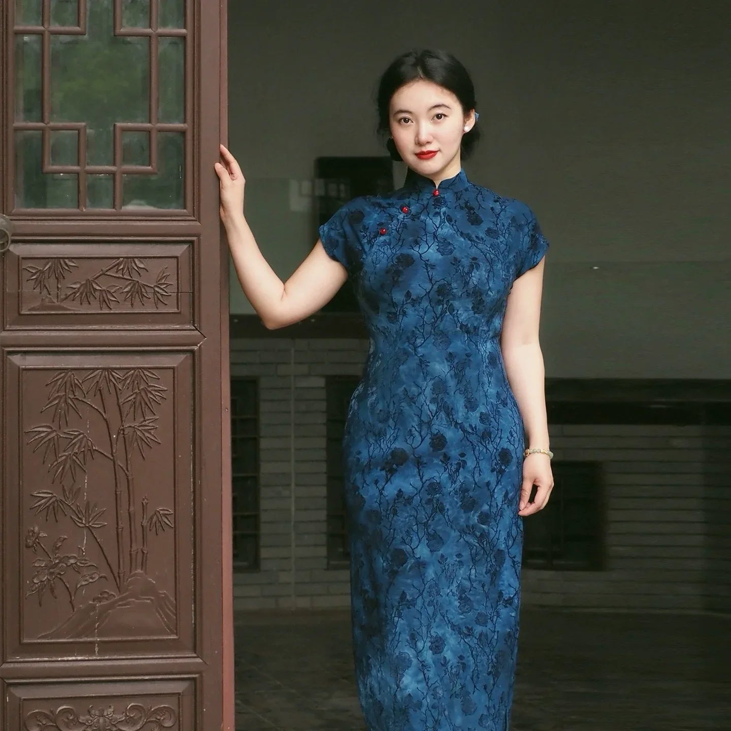 Plus Size Navy Blue Qipao Dress New Chinese Style Short-Sleeve Cheo Fuguang Brocade / L Plus Size Navy Blue Qipao Dress New Chinese Style Short-Sleeve Cheo Fuguang Brocade / L