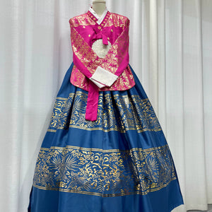 Korea Yanji Princess Court Hanbok displayed on a mannequin with gold details.