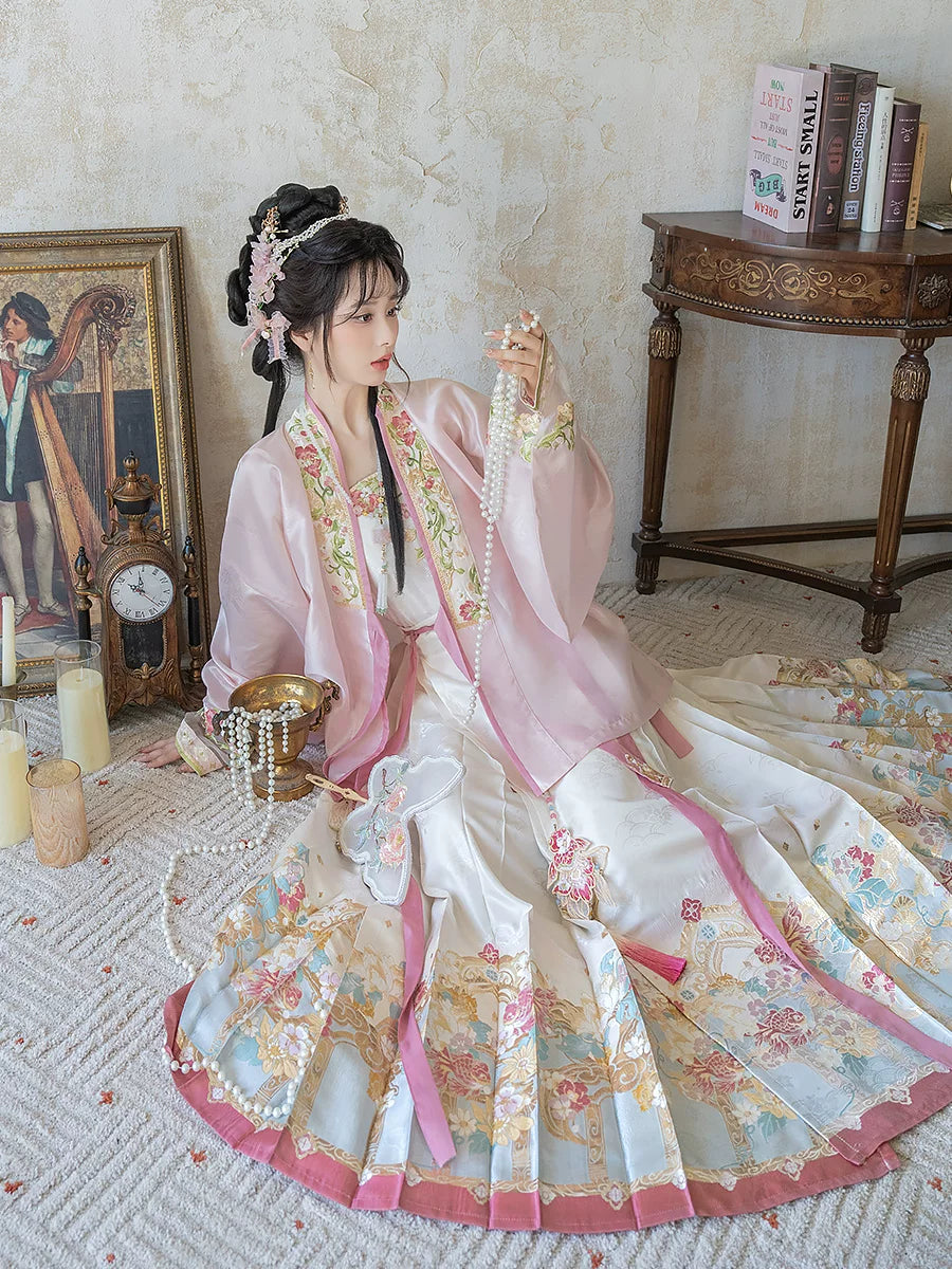 Bogu Peach Blossom pastel Ming Hanfu outfit side view